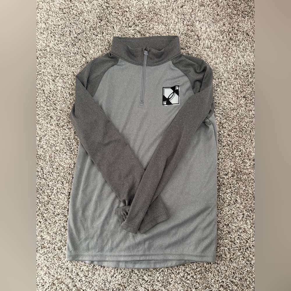 Under Armour Heather Gray Quarter-Zip Top